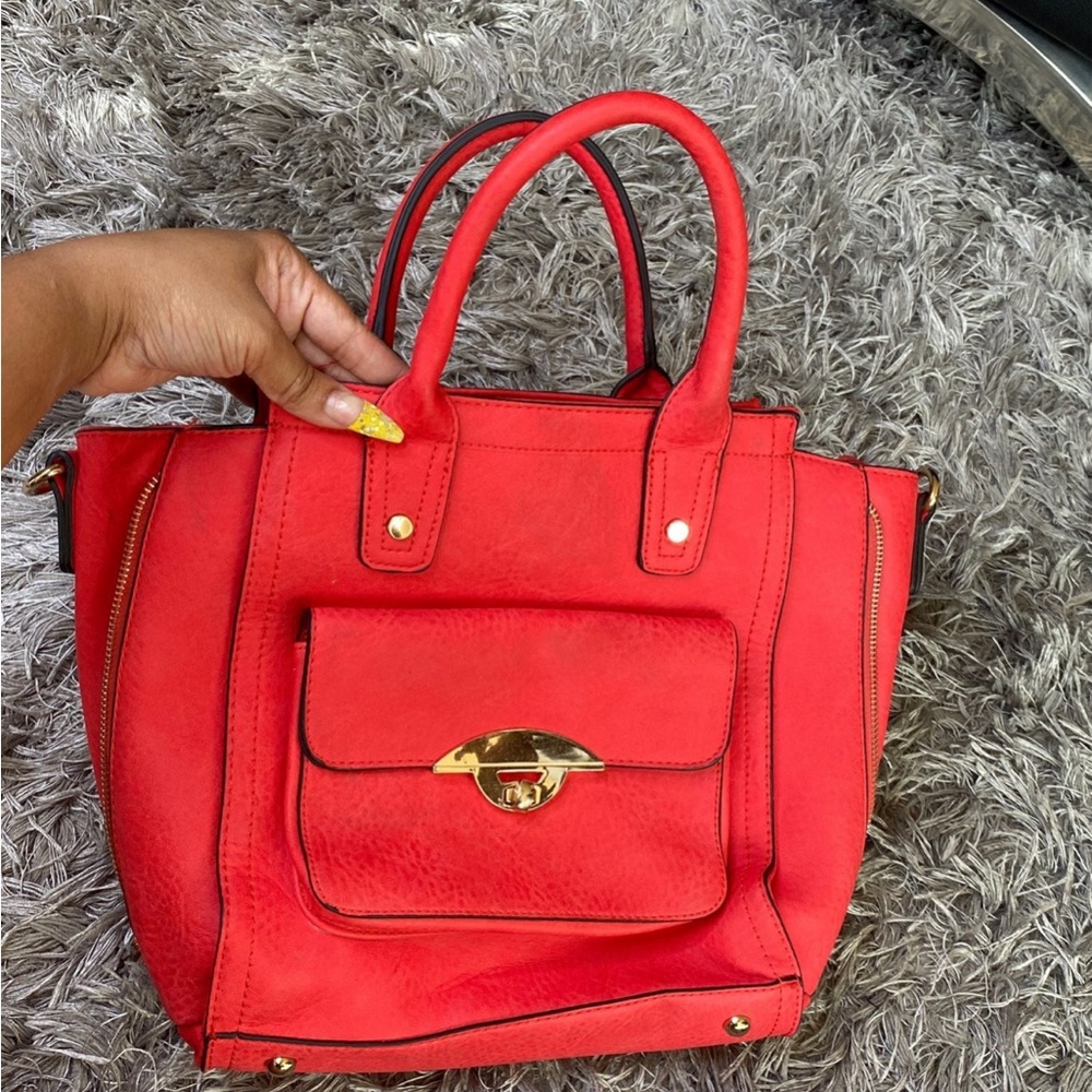 Coral handbag